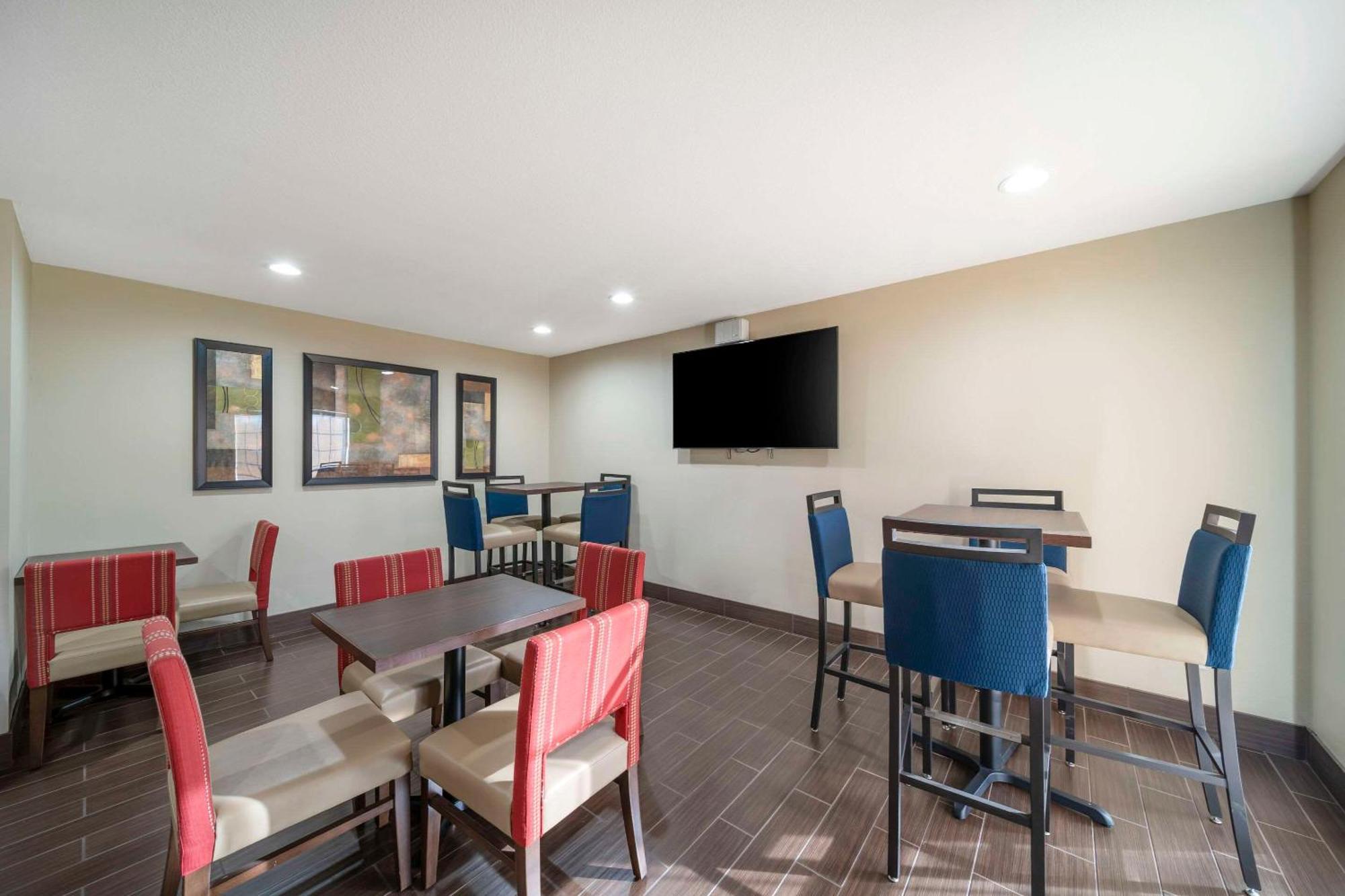 Comfort Suites Red Bluff Near I-5 Luaran gambar